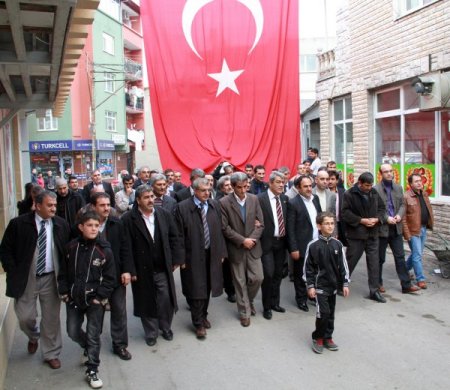 Erzurum derneklerinden ortak çağrı; İlker’in katilleri bulunsun