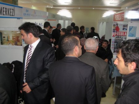 Erzurum İstihdam Fuarı amacına ulaştı 4 bin kişi görüşmeye geldi