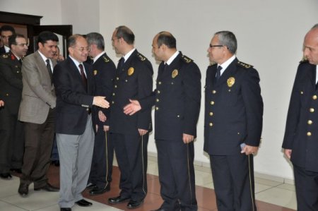 Erzurum protokolü bayramlaştı