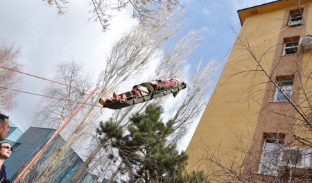 Erzurum Tapu Kadastro'da yangın ve kurtarma tatbikatı yapıldı