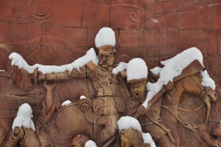 Erzurum’da başlayan kar yağışı aralıklarla devam ediyor