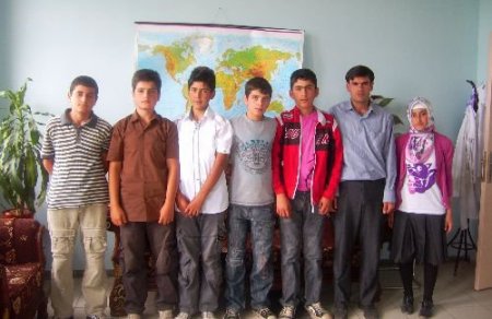 Erzurum'da Okuma Salonlarında Eğitim Gören 289 Öğrenci Fen, Anadolu Ve Meslek Liselerini Kazandı