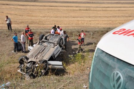 Erzurum’da piknik dönüşü trafik kazası: 7 yaralı