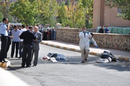 Erzurum'da polis memuru önce kız arkadaşını ardından da kendini vurdu