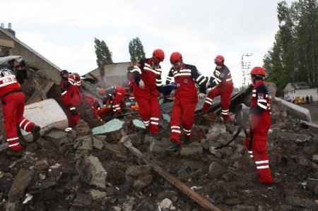 Erzurum'da Sağlık Bakanlığı 2010 Yılı Planlı Eğitim Tatbikatı Gerçeği Aratmadı