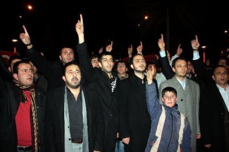 Erzurum'da Terör Saldırısına Tepki