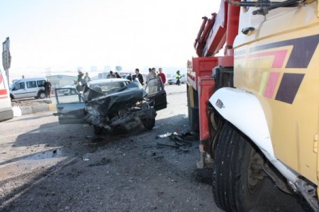 Erzurum’da Trafik Kazası: 1 Ölü, 1 Yaralı