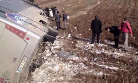 Erzurum’da trafik kazası: 8 yaralı