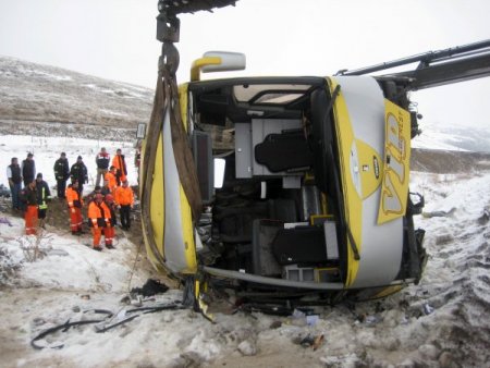 Erzurum'da Yolcu Otobüsü Devrildi: 4 Ölü, 22 Yaralı