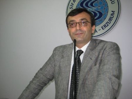 Erzurum'daki Bürokrat Ve Sivil Toplum Temsilcileri Şifa'nın İftarında Buluştu