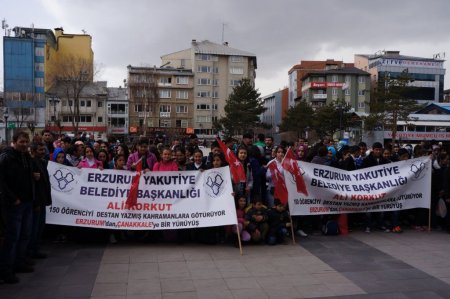 Erzurumlu 150 öğrenci Çanakkale'ye gitti