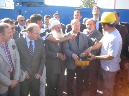 Erzurumlu iş adamlarından, Bakan Akdağ'a 'cami' jesti