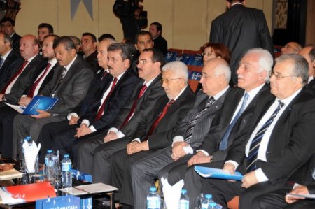 Esam’ın Organize Ettiği ‘milli Anayasa Şurası’ Yeni Anayasa İçin Umut Verdi