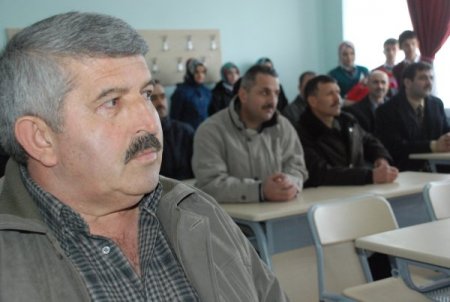 Esder Eğitime Katkı Vermeye Devam Ediyor