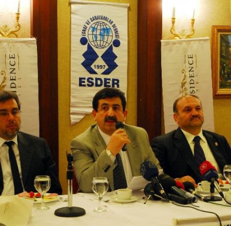 Esder: Mesleki Eğitim Dünyada Destekleniyor Türkiye'de Köstekleniyor