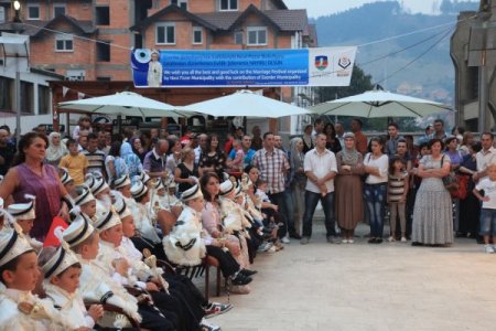 Esenler’den Sancak’ta çifte şölen