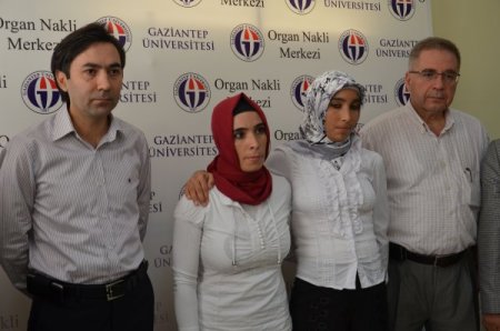 Eşine karaciğerini vermek için 36 kilo verdi