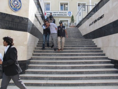 Eşini Öldüren Zanlı 3 Yıl Sonra Yakalandı