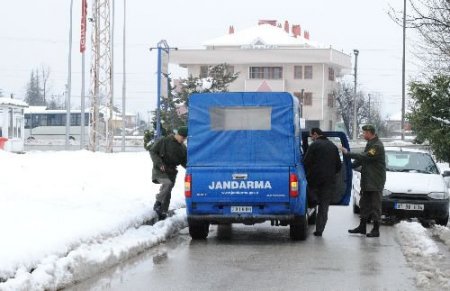Eşini Vuran Zanlı, Teslim Olmadan Önce Basın Mensuplarıyla Görüştü