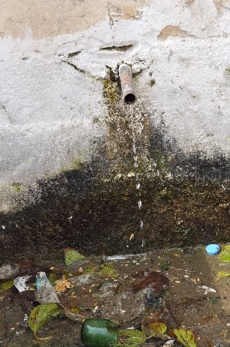 Eski Bakanın Köyü Borç Sebebiyle 2,5 Aydır Susuz