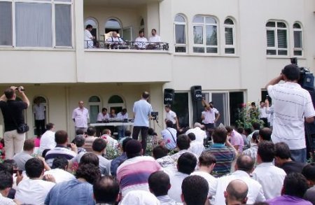 Eski Başbakanlardan Necmettin Erbakan: Referandumda 'evet' Demekte Fayda Vardır (2)