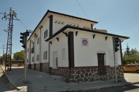 Eski Elektrik Trafoları, 'türk Evi' Oluyor
