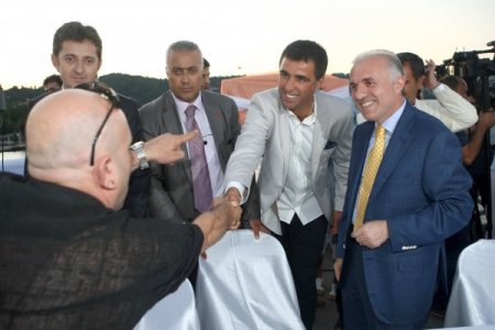 Eski Galata Köprüsü’nde 15 Bin Kişiye İftar