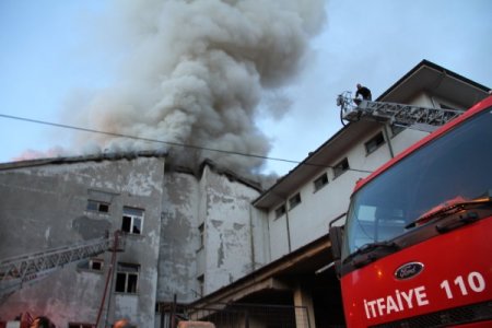 Eski tekel binasında iki günde ikinci yangın