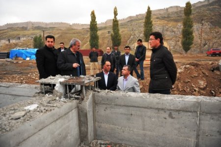 Eski Van'ın tarihi yapıları bir bir restore ediliyor