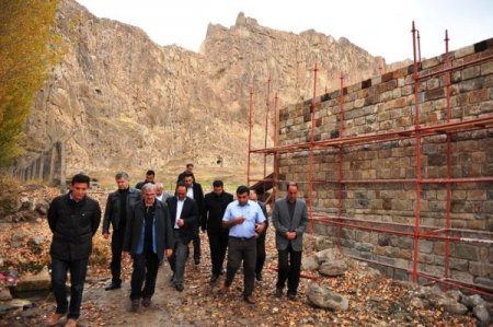 Eski Van'ın tarihi yapıları bir bir restore ediliyor