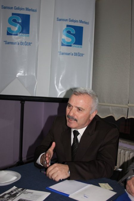 Eski ve yeni belediye başkanları tek çatı altında toplandı