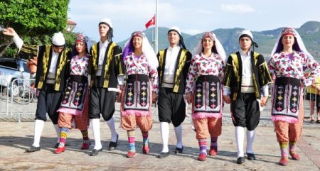 Eski Yunanlıların torunları, dedelerinin yaşadığı Alanya'ya geldi