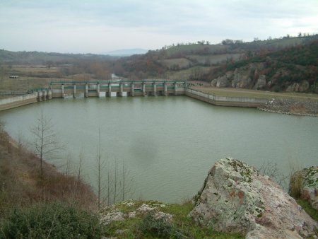 Eskiden sazlıkları kurutan DSİ, şimdi doğal yaşam için suyolları açıyor