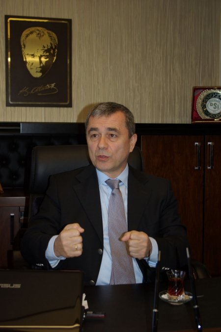 Eskiden sazlıkları kurutan DSİ, şimdi doğal yaşam için suyolları açıyor