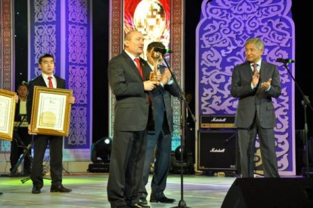 Eskişehir, 'Kültür Başkenti' bayrağını Astana'dan teslim aldı