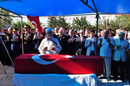 Eskişehir, Şehidini Son Yolculuğuna Uğurladı