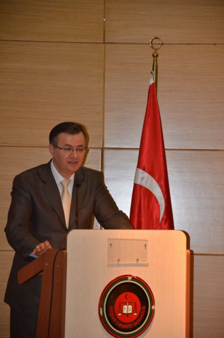 Eskişehir Adliyesi'nde yılın başarılı personeli ödüllendirildi