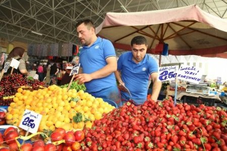 Eskişehir pazarlarında tek tip kıyafet dönemi