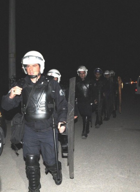 Eskişehir Polisinden Şafak Vakti Uyuşturucu Operasyonu