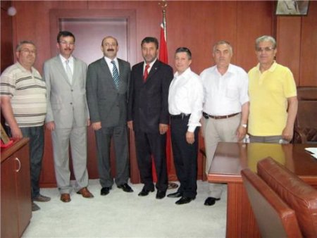 Eskişehir'de Ak Parti'den Çifte Ziyaret