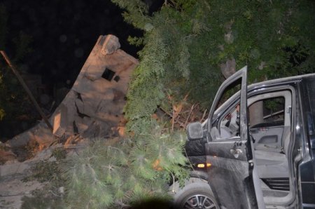 Eskişehir’de Bina Çöktü (2)