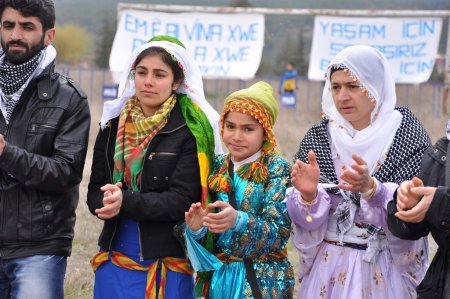 Eskişehir'de Nevruz, birlik mesajları altında kutlandı