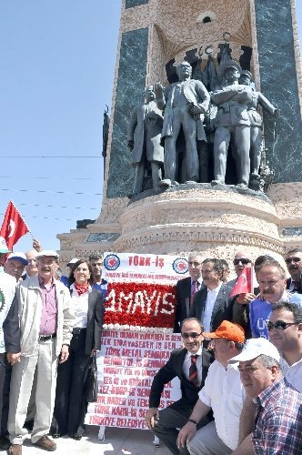 Eskişehir'in 'Taksimi'nde 1 Mayıs coşkuyla kutlandı