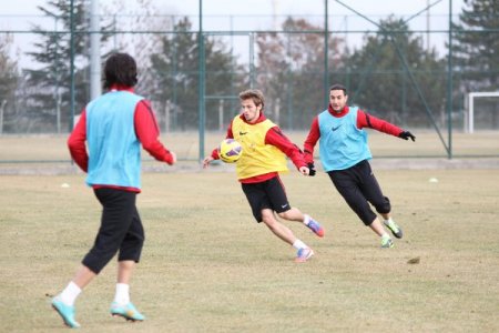 Eskişehirspor, Gençlerbirliği maçından puanla dönmek istiyor
