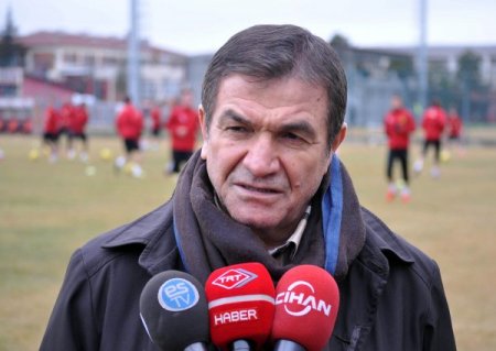 Eskişehirspor, Orduspor maçına kilitlendi