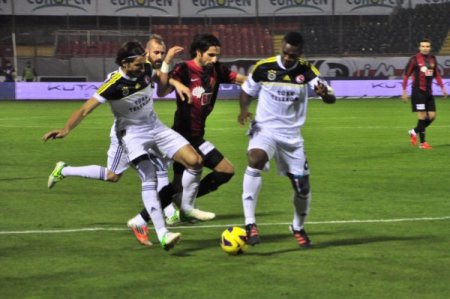 Eskişehirspor: 1 – Fenerbahçe: 0 (İlk yarı)