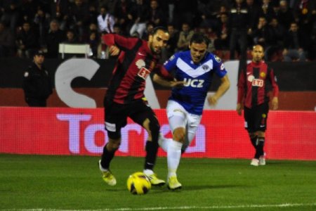 Eskişehirspor: 1 - Kasımpaşa: 0 (İlk yarı)