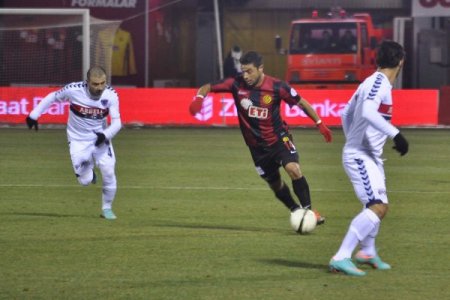 Eskişehirspor: 2– Mersin İdman Yurdu: 0 (İlk yarı)