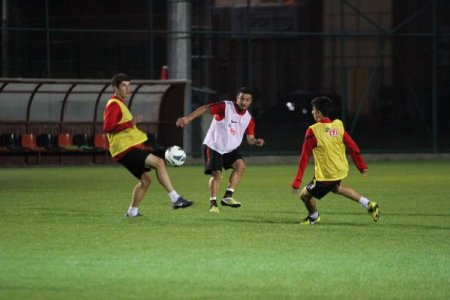 Eskişehirspor Sportif Direktörü Tüzün: Hedeflerimiz için 3 puan almak istiyoruz