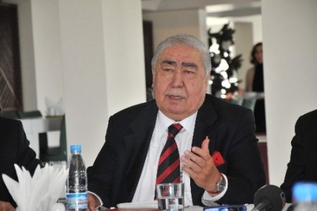 Eskişehirspor'da Yüksek Divan Kurulu Başkanlığı'na Aydın Begiter getirildi